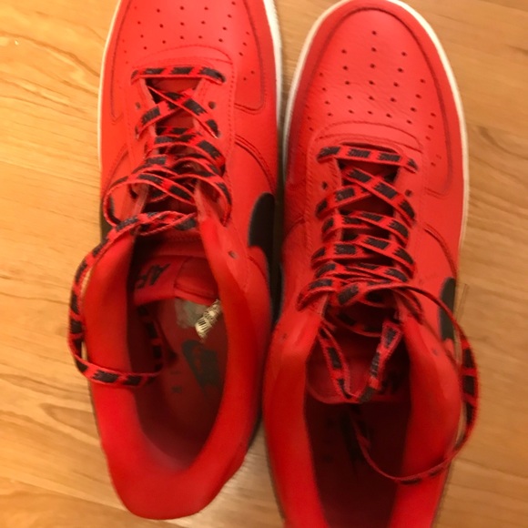 Men’s Air Force. Well Kept Ready for its New Owner. - Picture 13 of 16